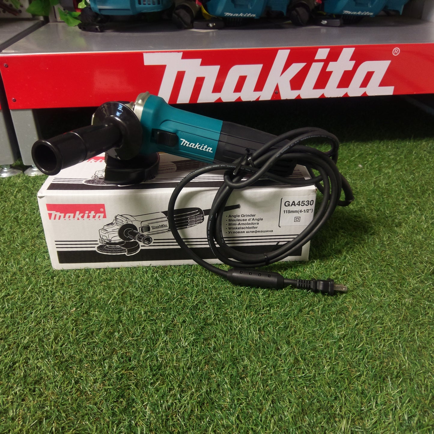 Mini esmeril GA4530 115mm 4-1/2" 11,000 rpm 720W - Centro de Herramientas y Servicio